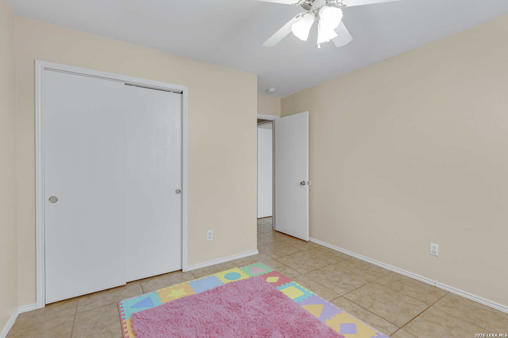8819 Burgandy San Antonio TX 78240