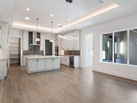 35 Dominion Heights San Antonio TX 78257