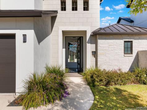 35 Dominion Heights San Antonio TX 78257