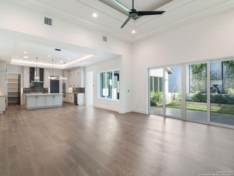 35 Dominion Heights San Antonio TX 78257