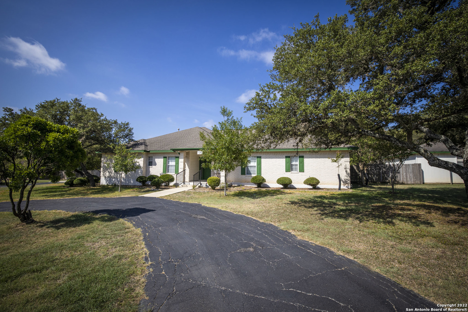 21850 Tommy Trail San Antonio TX 78266