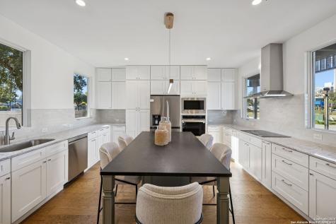 502 Mcmonigal San Antonio TX 78210