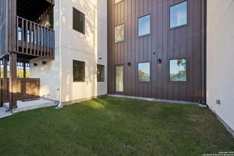 502 Mcmonigal San Antonio TX 78210