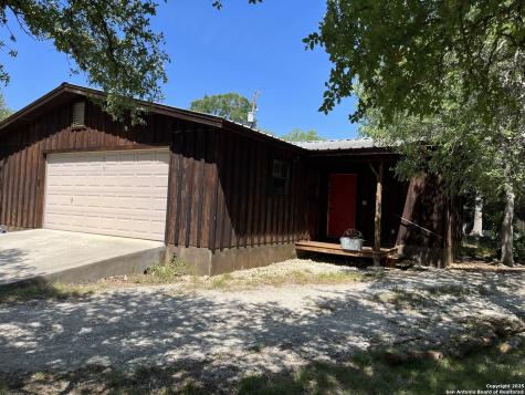 412 Field Road Fischer TX 78623