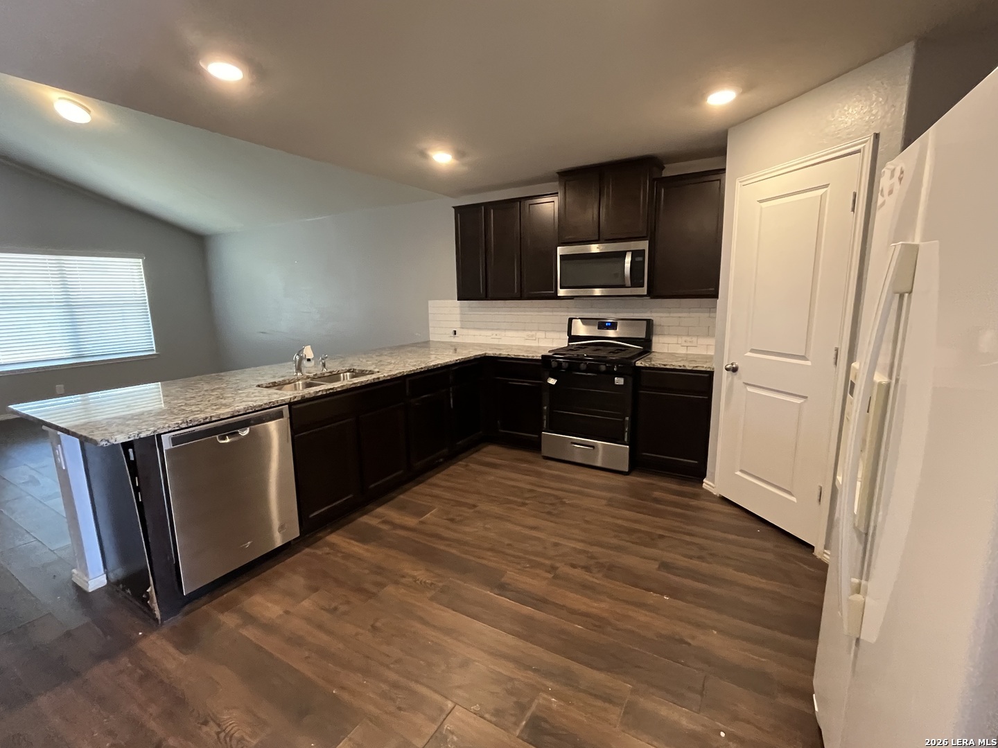 8167 Falcon Meadow Converse TX 78109