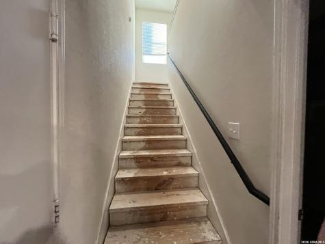 8167 Falcon Meadow Converse TX 78109