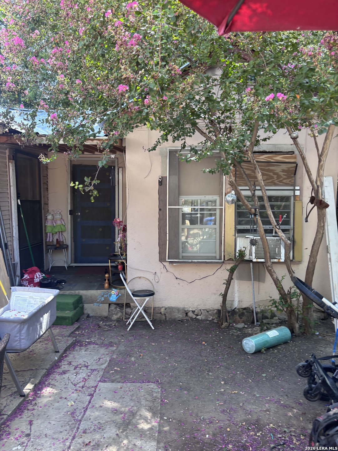 2210 S Trinity Street San Antonio TX 78207