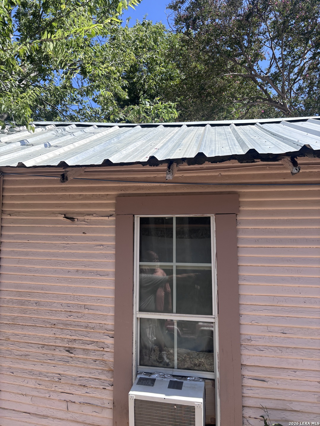 2210 S Trinity Street San Antonio TX 78207