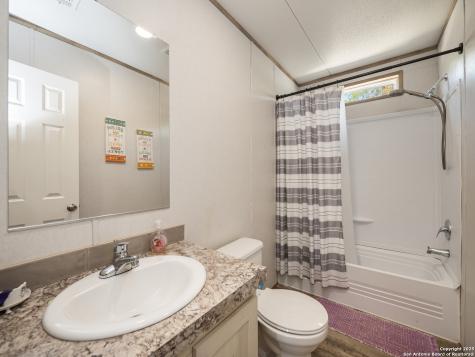 385 Ridge Trail Bandera TX 78003