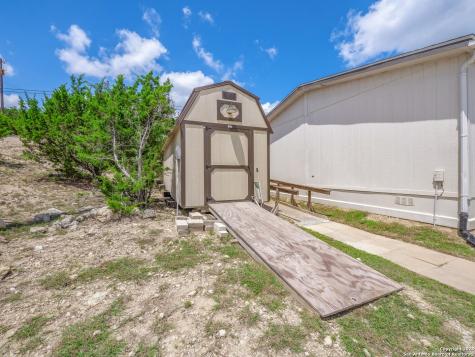385 Ridge Trail Bandera TX 78003