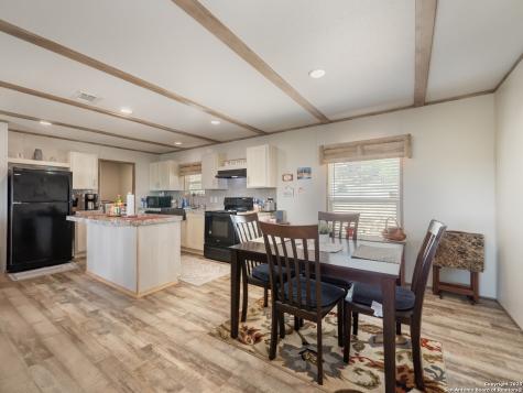 385 Ridge Trail Bandera TX 78003