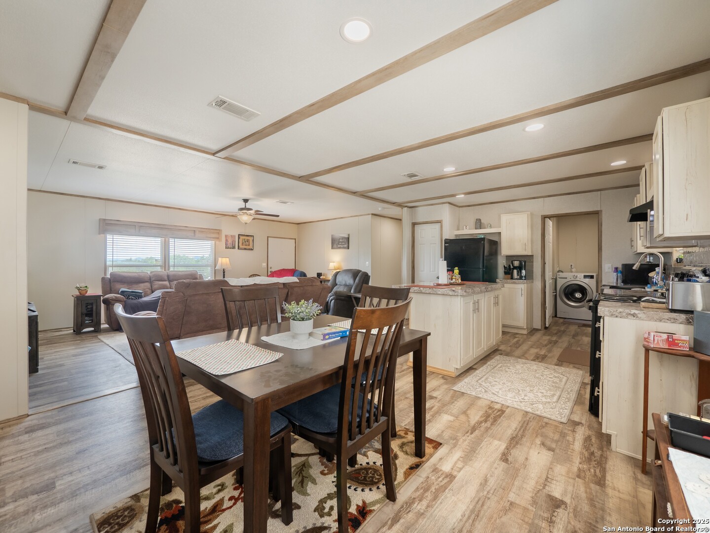 385 Ridge Trail Bandera TX 78003