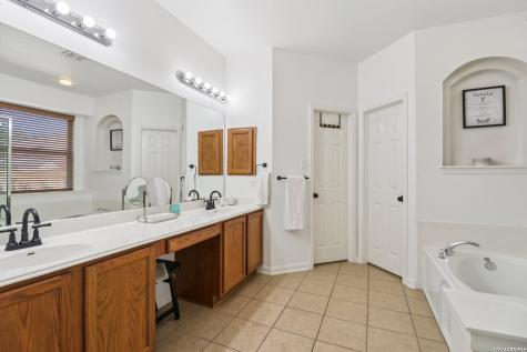 25218 Shinnecock Trail San Antonio TX 78260