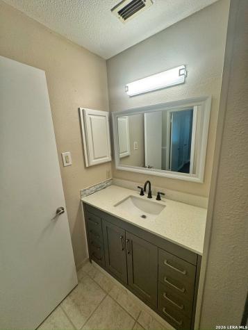 9227 Blockade Drive San Antonio TX 78240