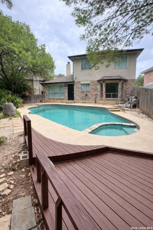 9227 Blockade Drive San Antonio TX 78240