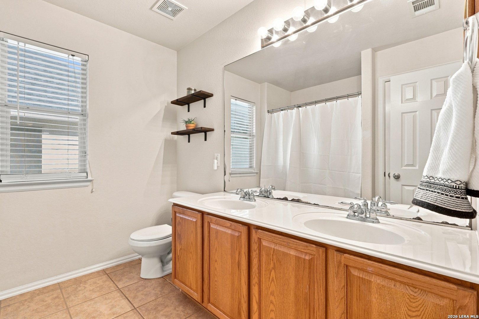 25011 Catalan Cliff San Antonio TX 78261