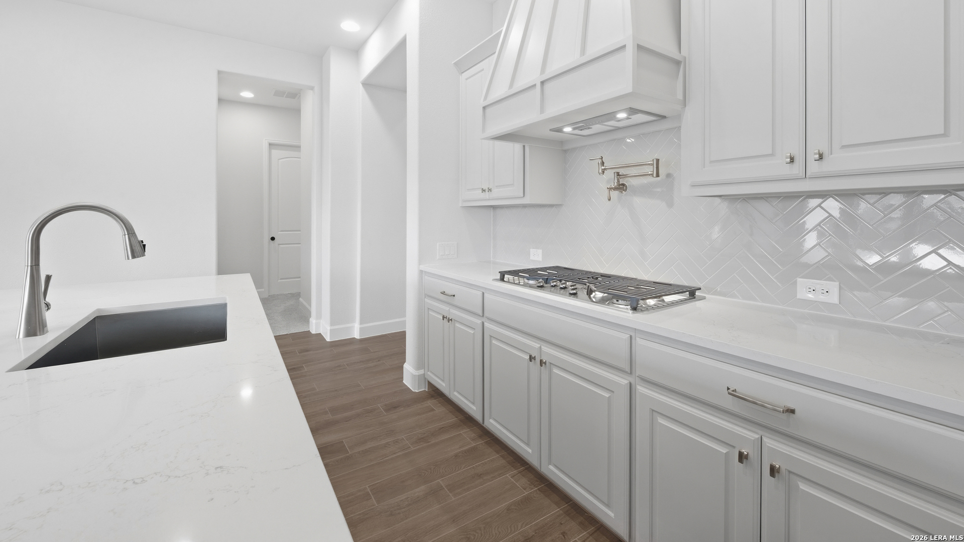 19 Enia Circle San Antonio TX 78257