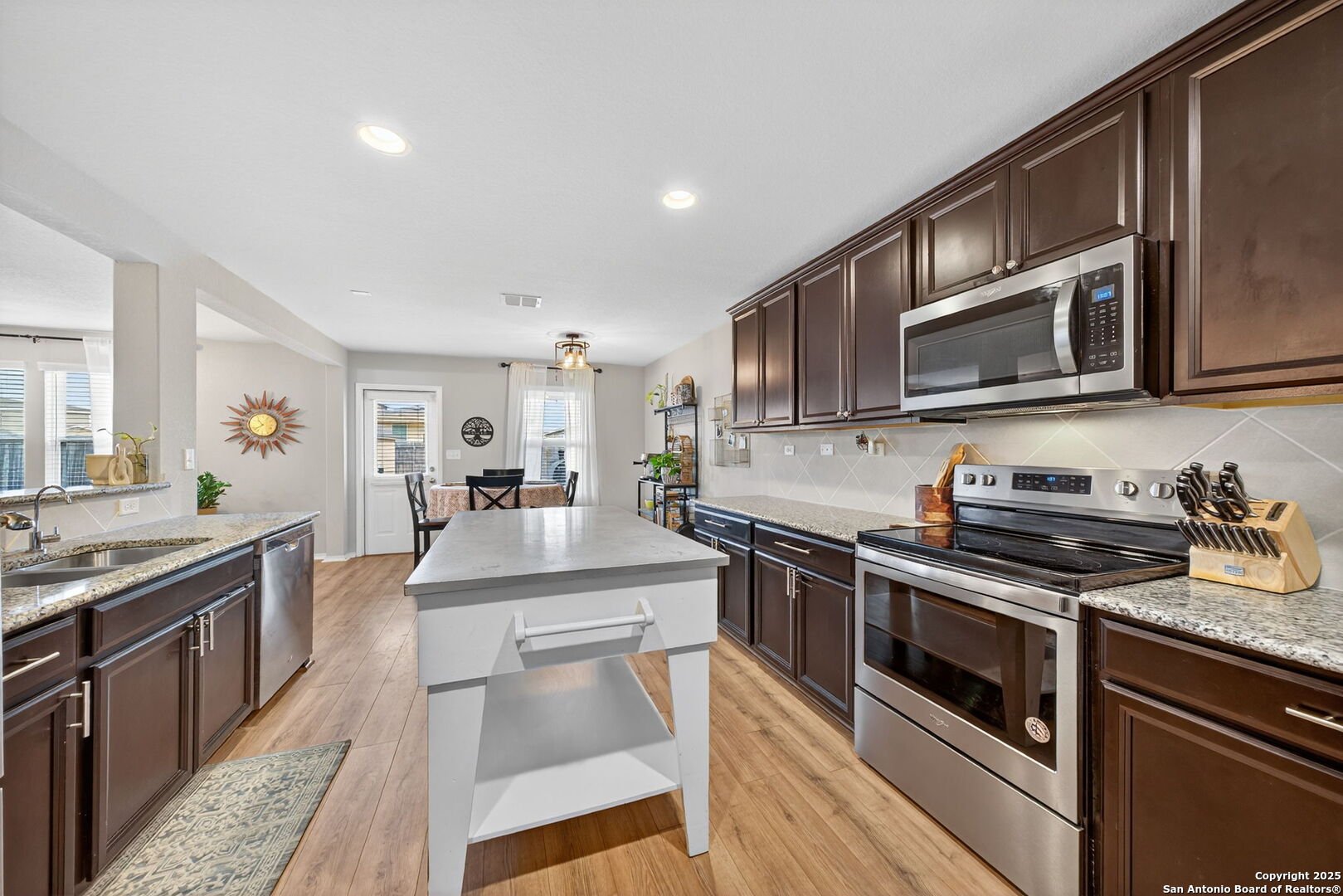 12037 Silver Light San Antonio TX 78254