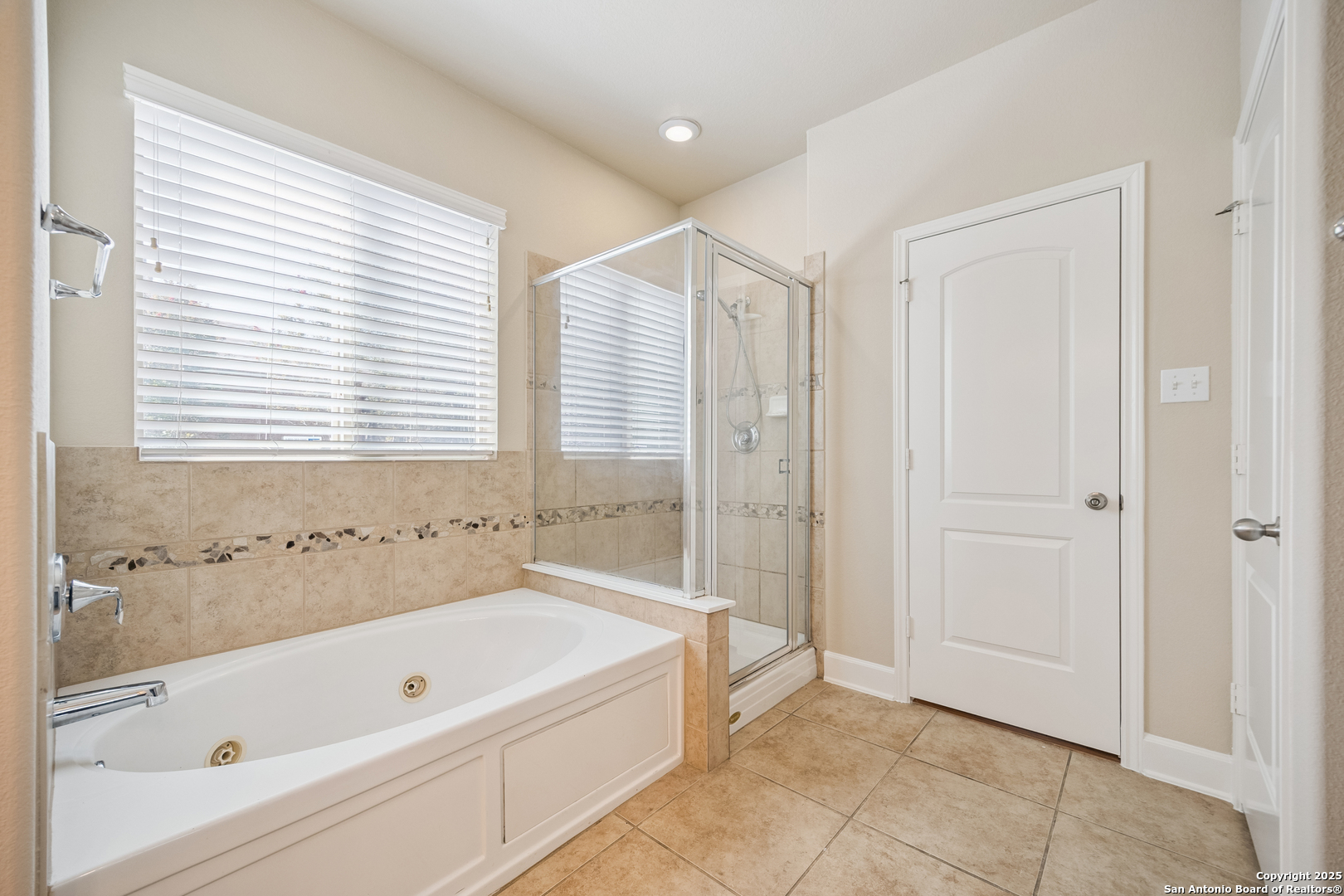 322 Eugene Sasser San Antonio TX 78260