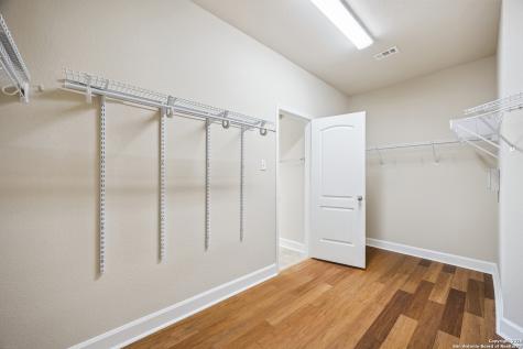 322 Eugene Sasser San Antonio TX 78260