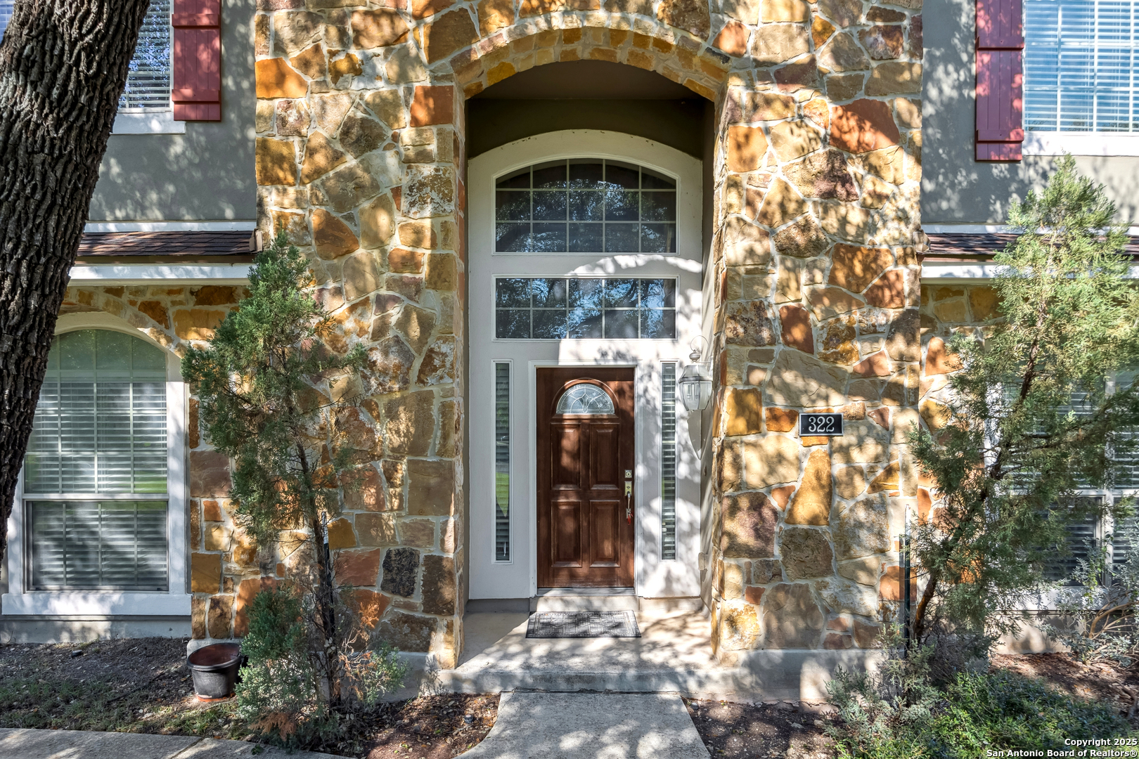 322 Eugene Sasser San Antonio TX 78260