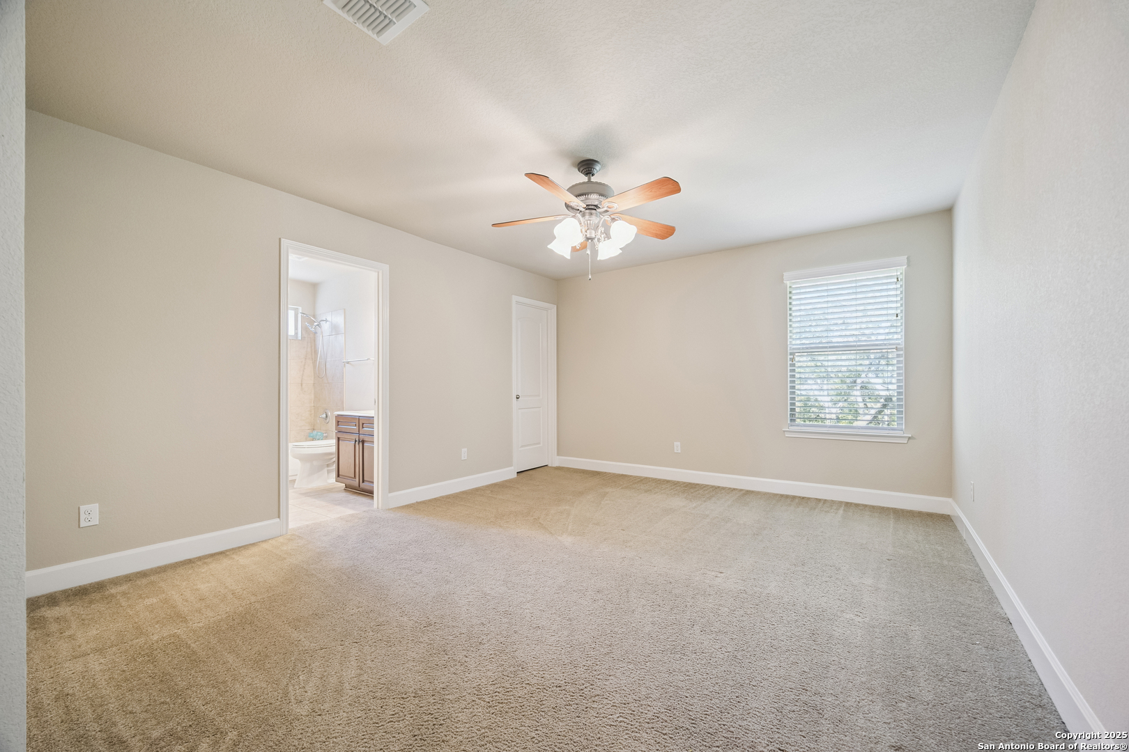 322 Eugene Sasser San Antonio TX 78260