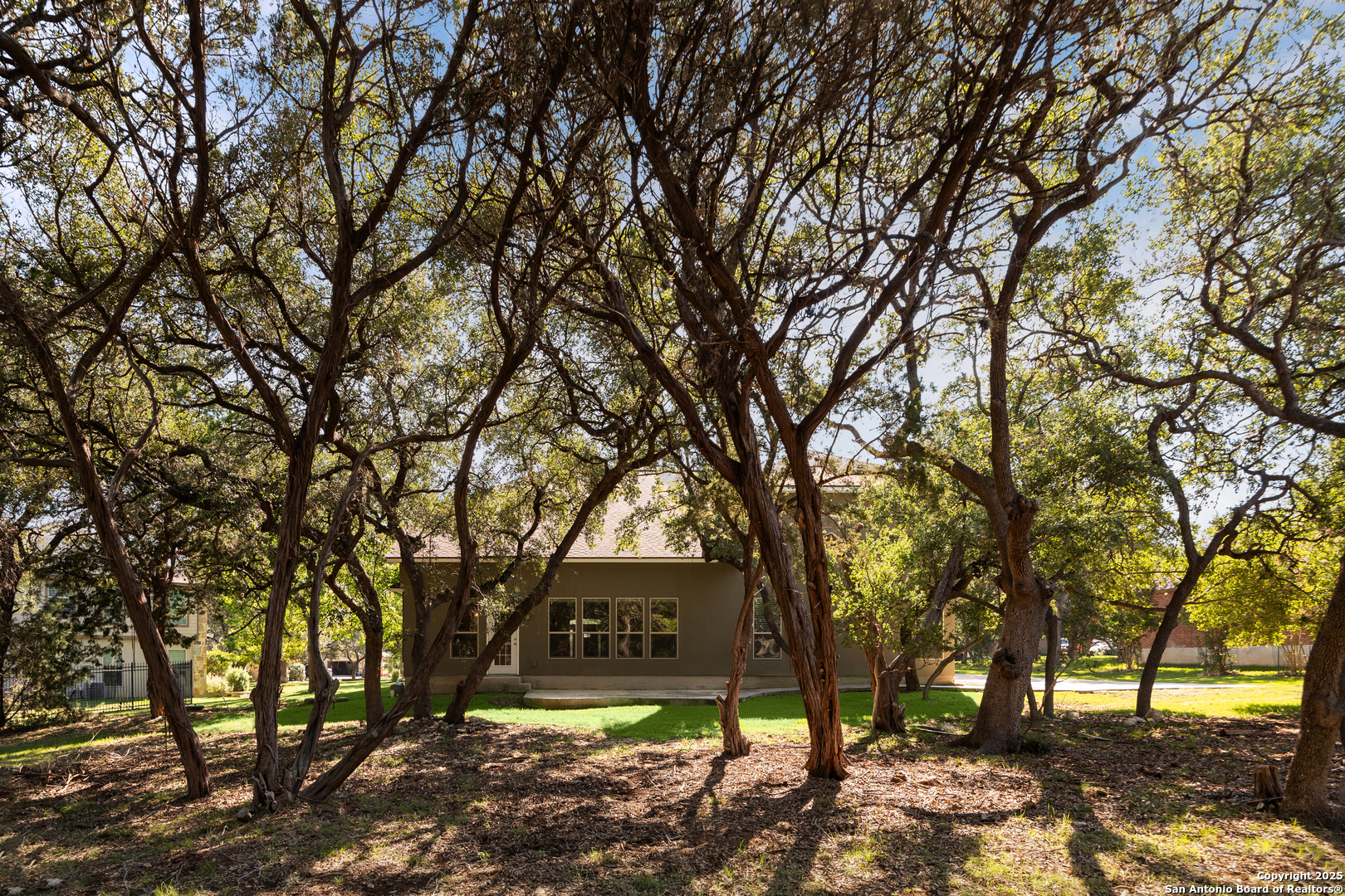 322 Eugene Sasser San Antonio TX 78260
