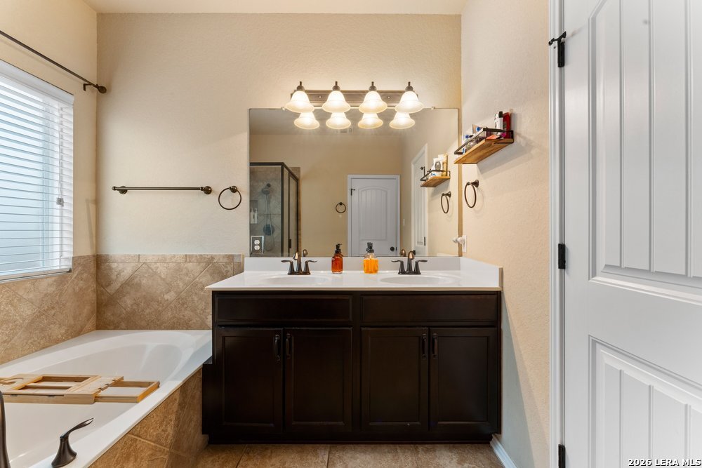 6815 Indian Lodge San Antonio TX 78253