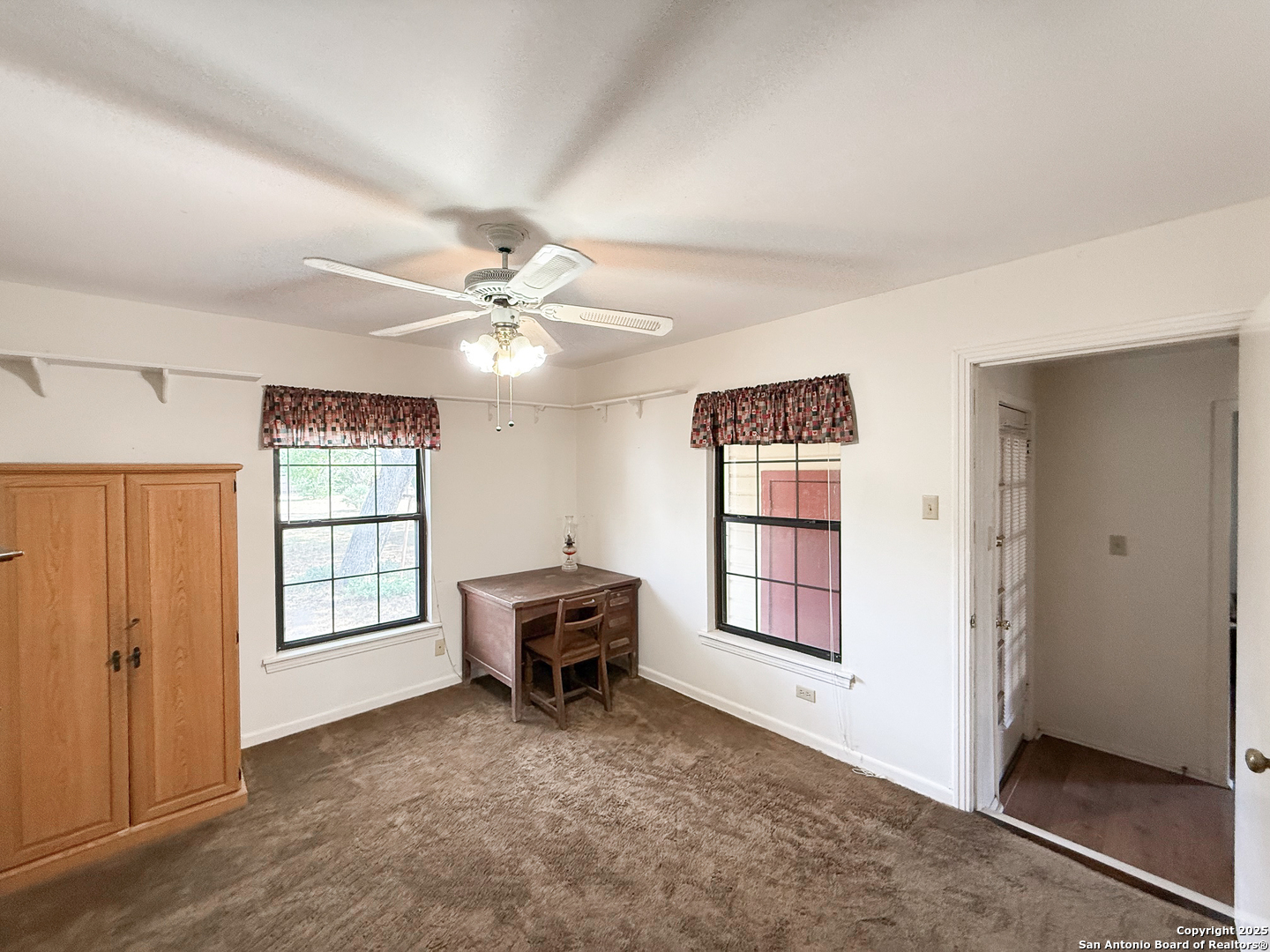 15430 S Main Lytle TX 78052