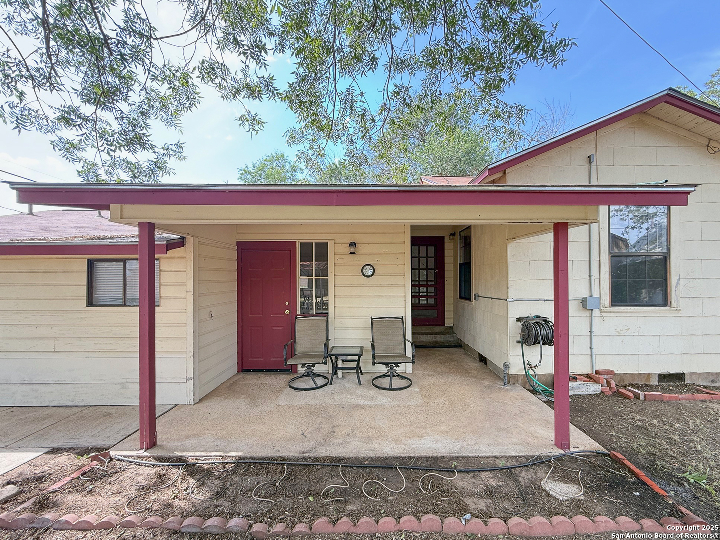 15430 S Main Lytle TX 78052