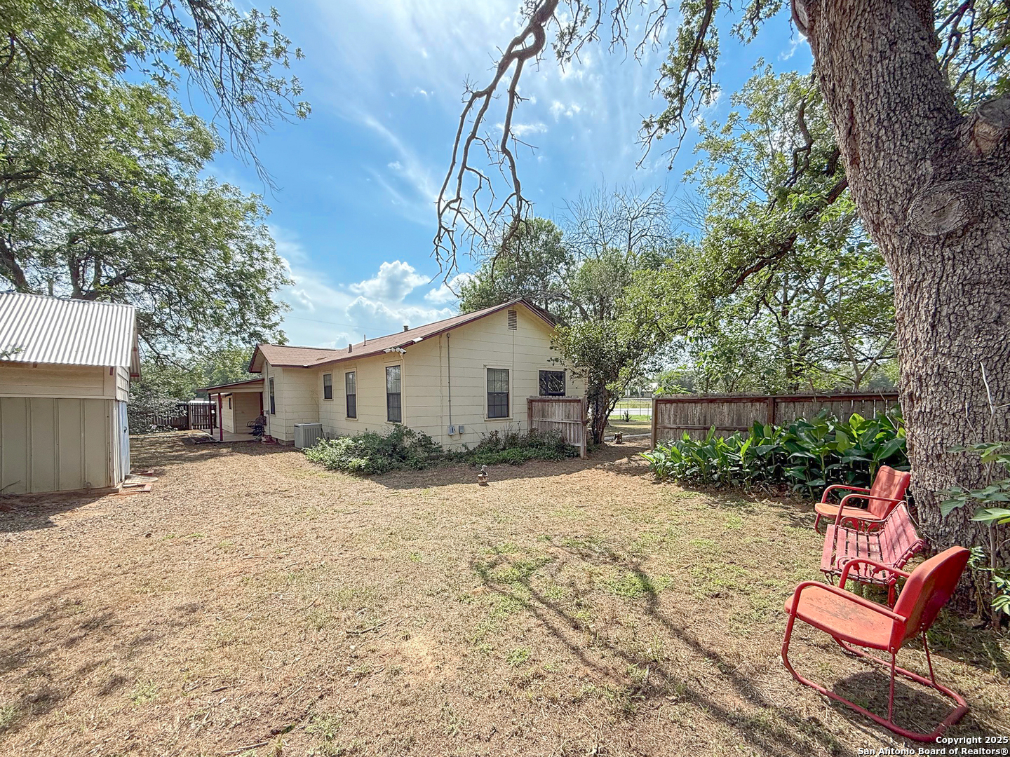 15430 S Main Lytle TX 78052