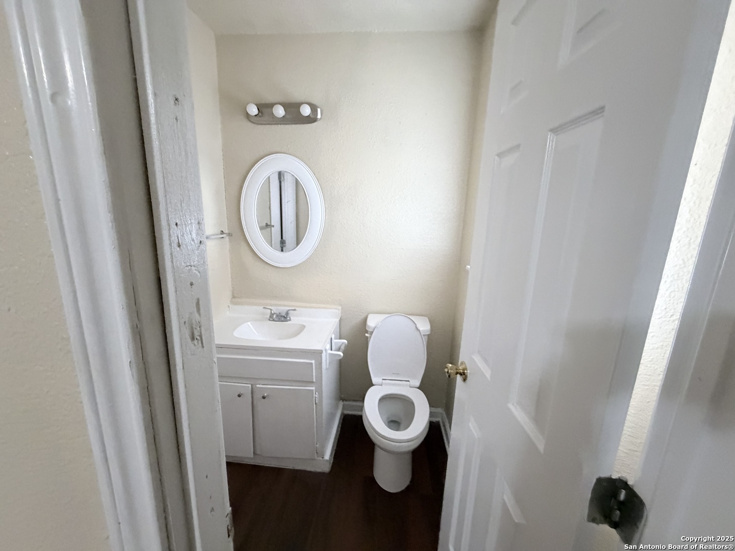 558 Jamaica San Antonio TX 78227