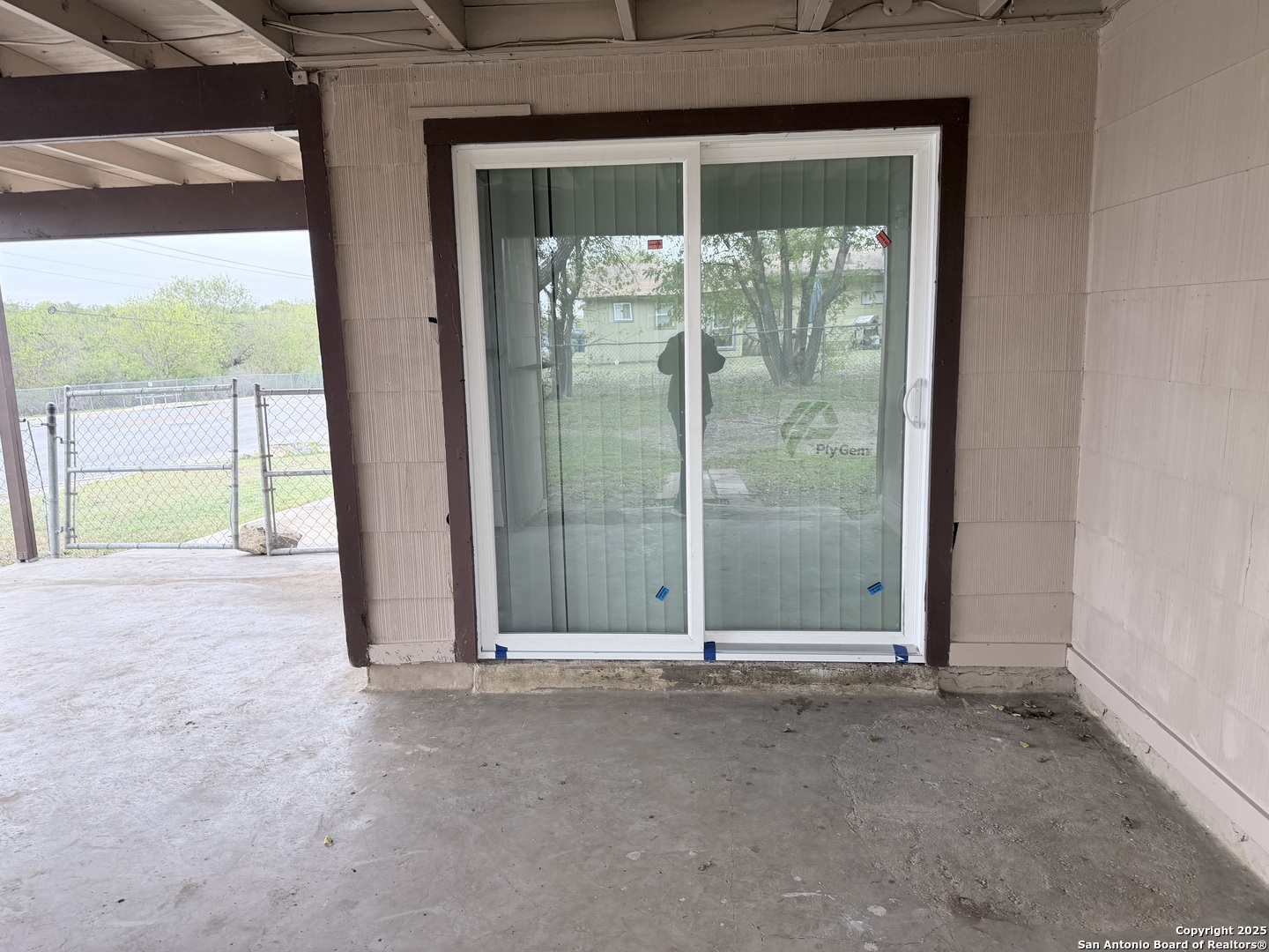 558 Jamaica San Antonio TX 78227