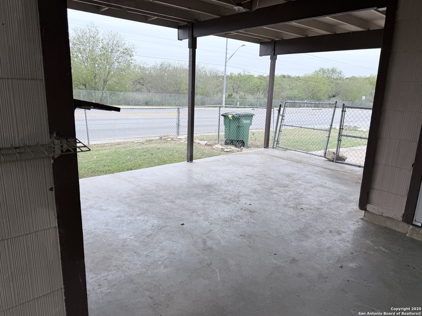 558 Jamaica San Antonio TX 78227