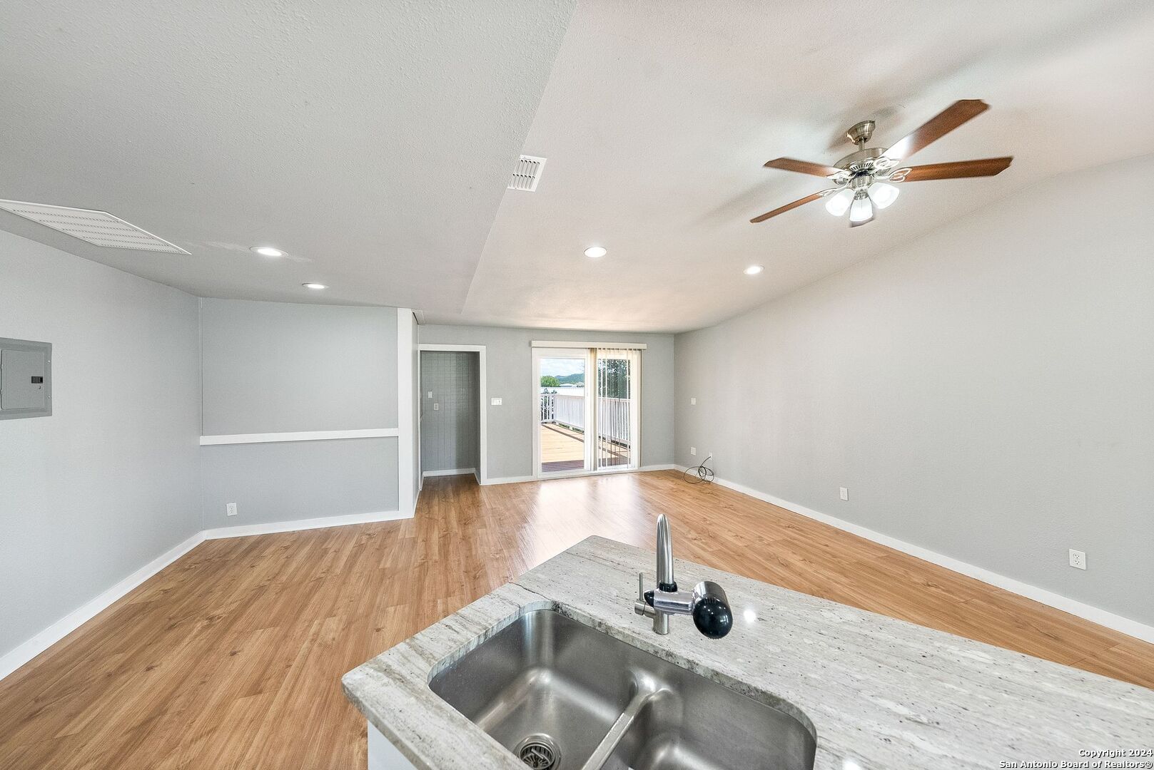 2792 Woodcrest Canyon Lake TX 78133