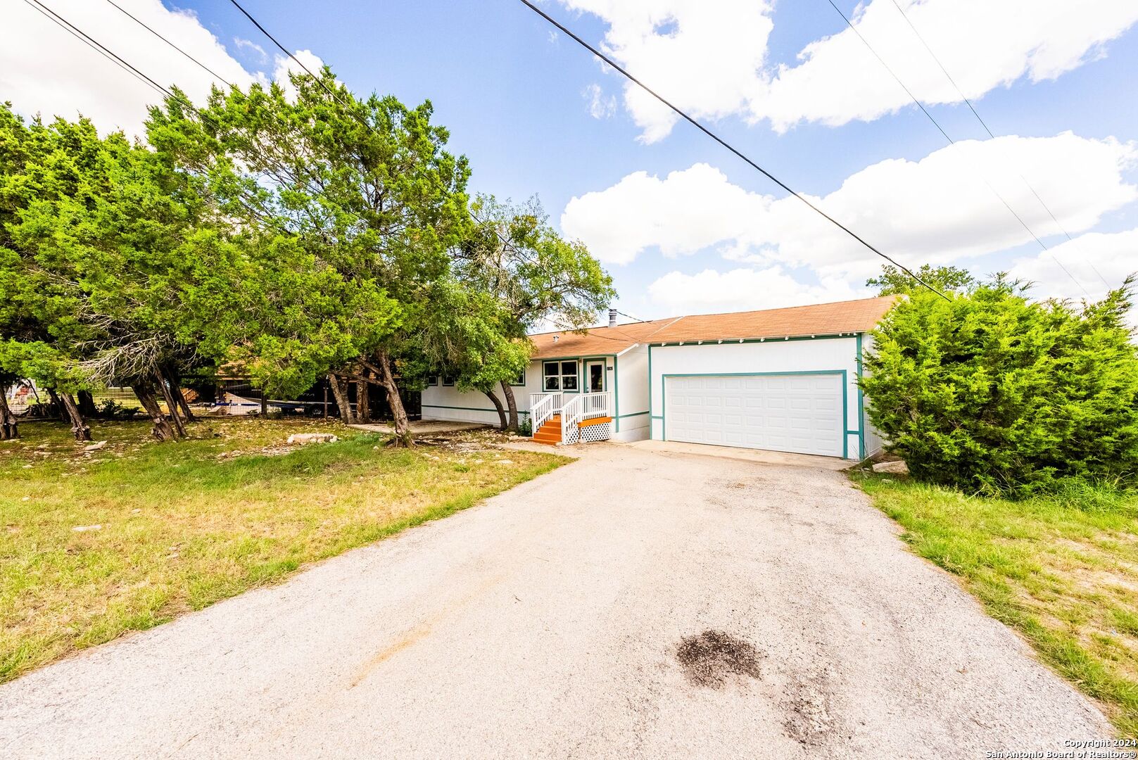 2792 Woodcrest Canyon Lake TX 78133