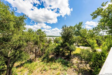 2792 Woodcrest Canyon Lake TX 78133