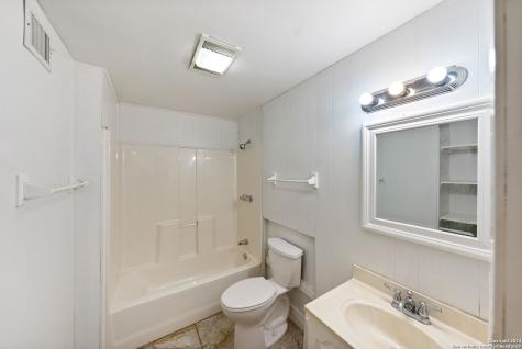 2792 Woodcrest Canyon Lake TX 78133