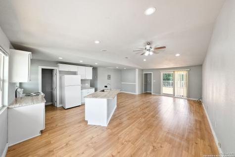 2792 Woodcrest Canyon Lake TX 78133