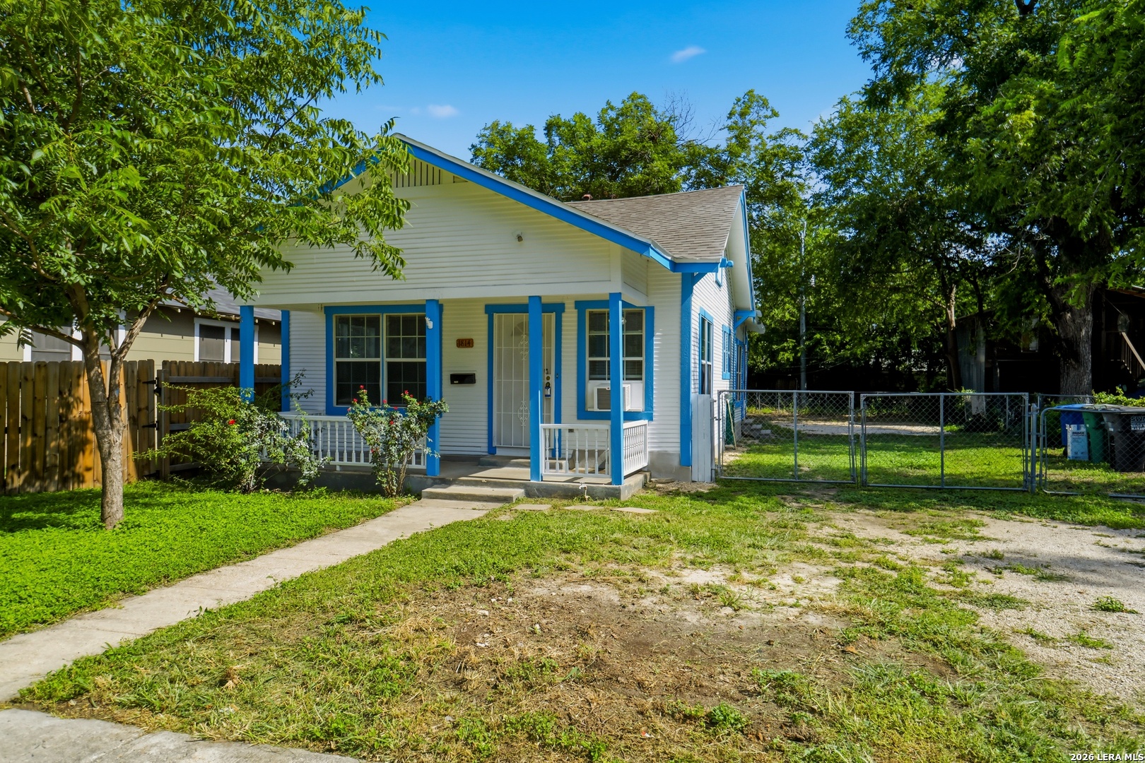 1814 Santa Anna San Antonio TX 78201