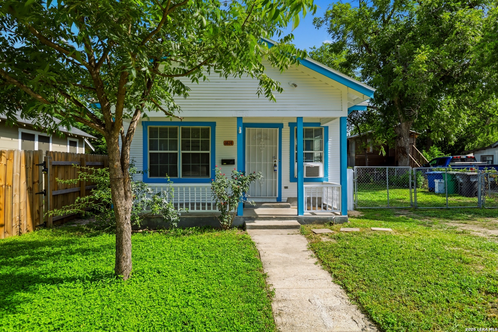 1814 Santa Anna San Antonio TX 78201