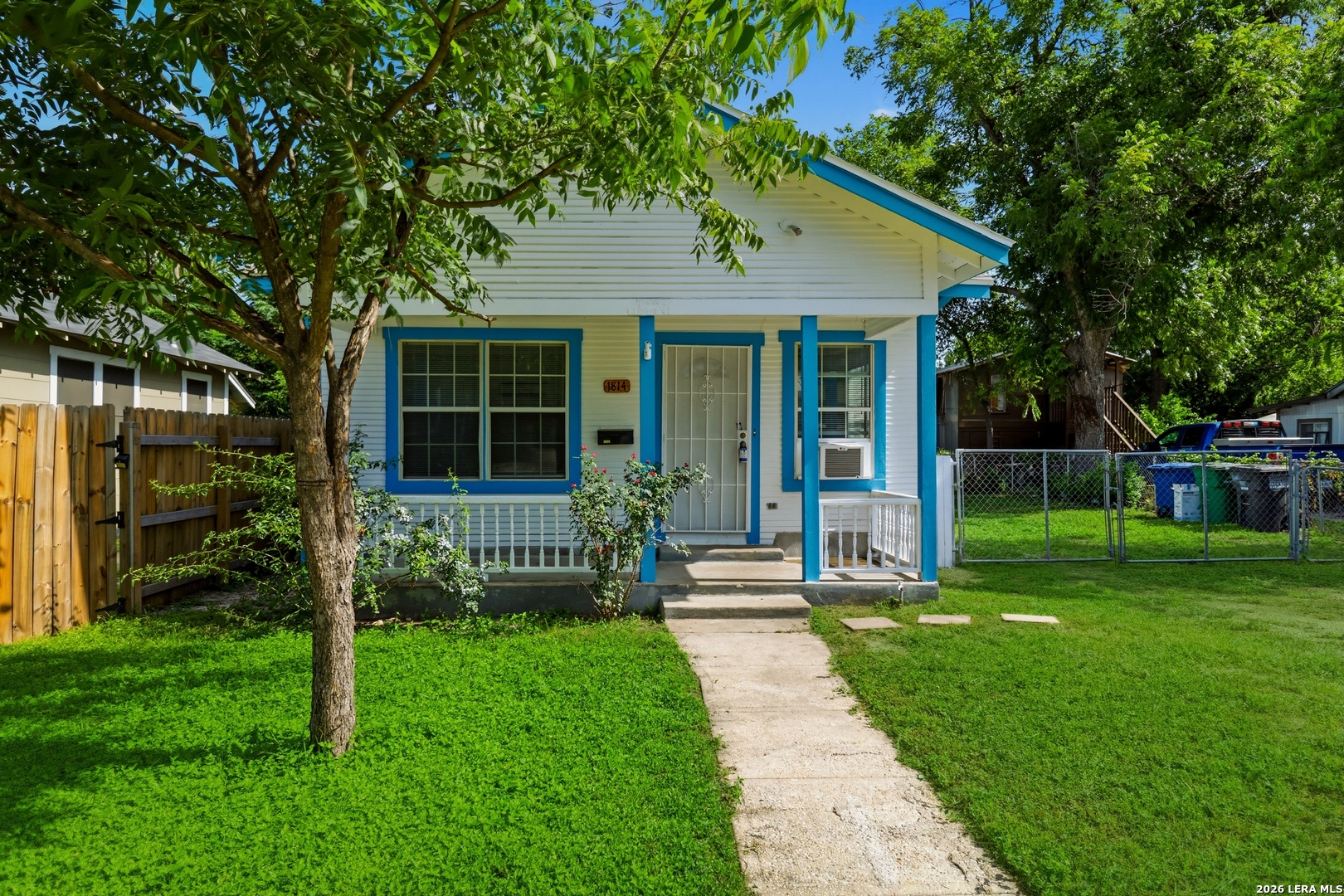 1814 Santa Anna San Antonio TX 78201