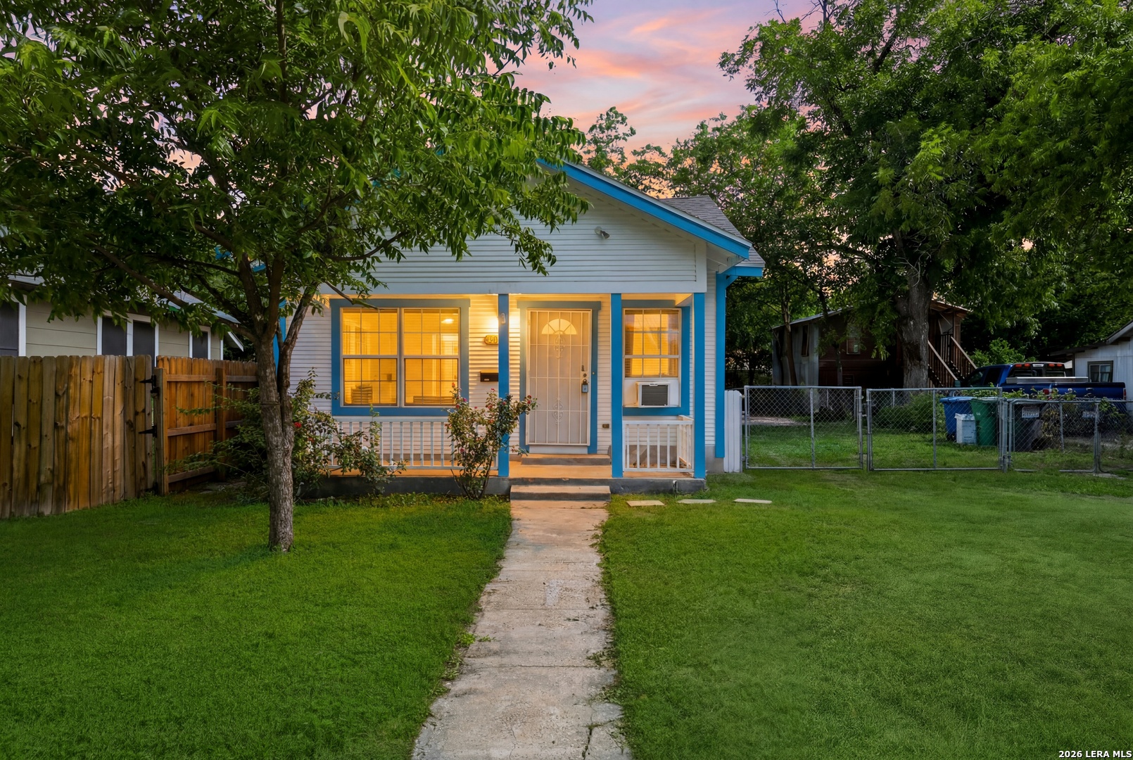 1814 Santa Anna San Antonio TX 78201