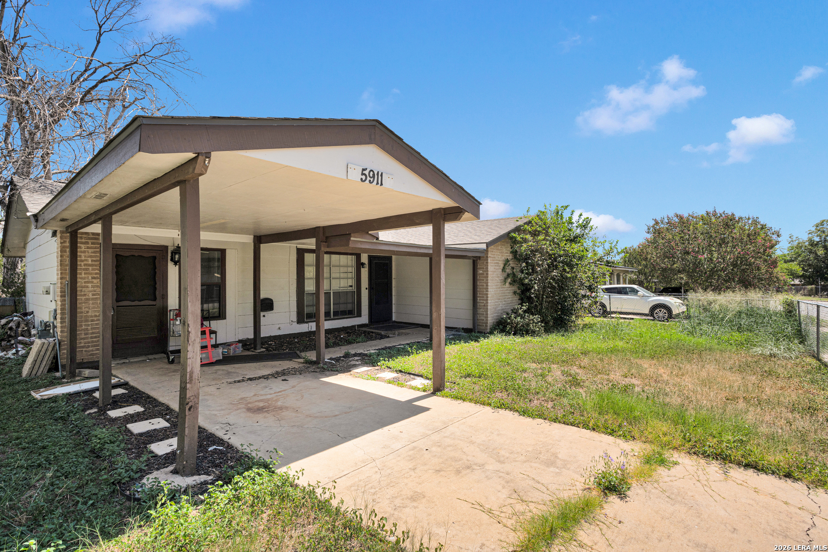 5911 Stoney Creek San Antonio TX 78242