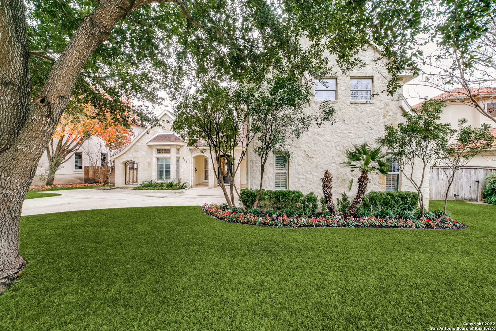 308 Lilac Lane Terrell Hills TX 78209