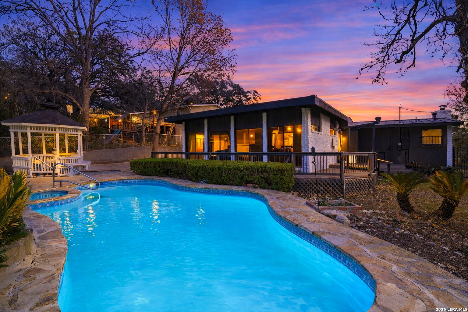 1311 Wiltshire Terrell Hills TX 78209