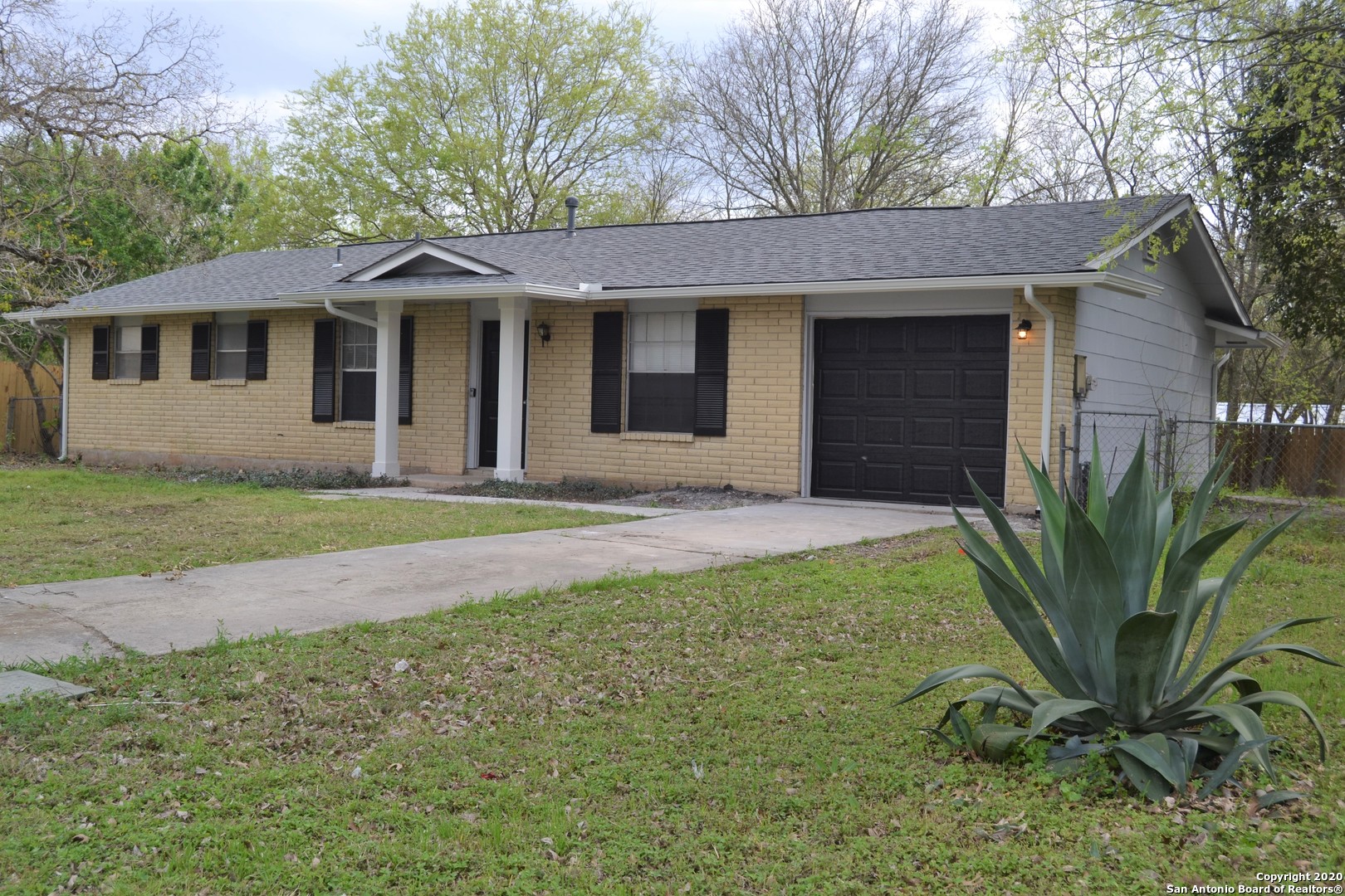 7306 Glen Manor San Antonio TX 78239