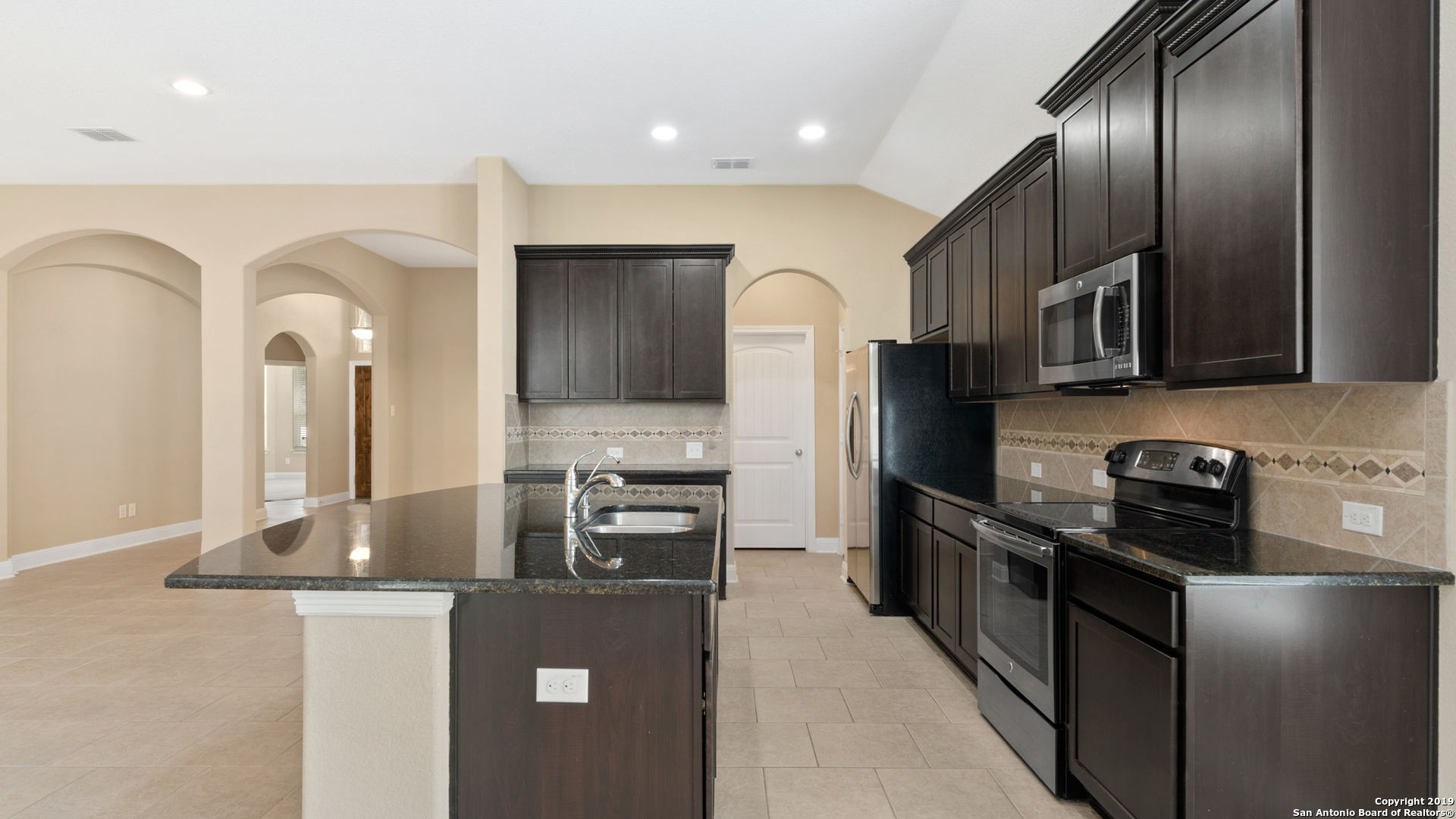 420 Trotti Cove Cibolo TX 78108