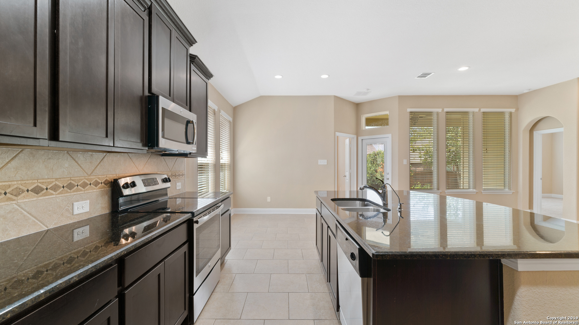 420 Trotti Cove Cibolo TX 78108