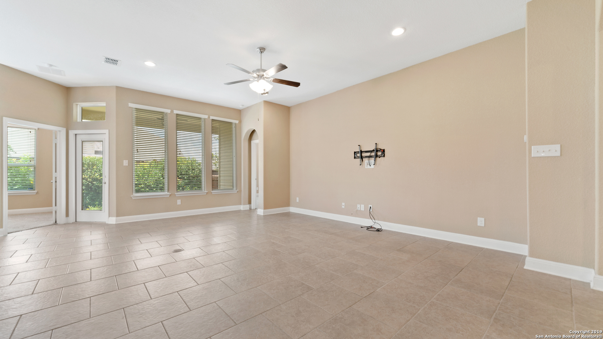 420 Trotti Cove Cibolo TX 78108